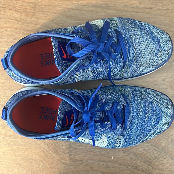 Blue Nike Frees! Only worn once! - Picture 5 of 5